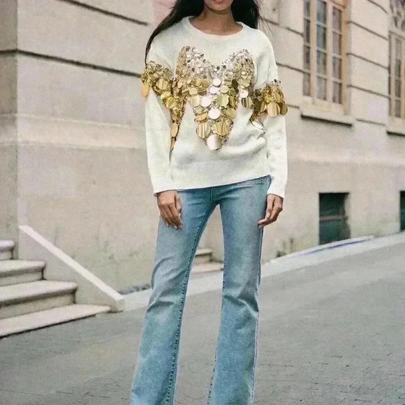 Women's Luxurious stylish Sequin detailed Long Sleeve Sweater top - Picture 8 of 9